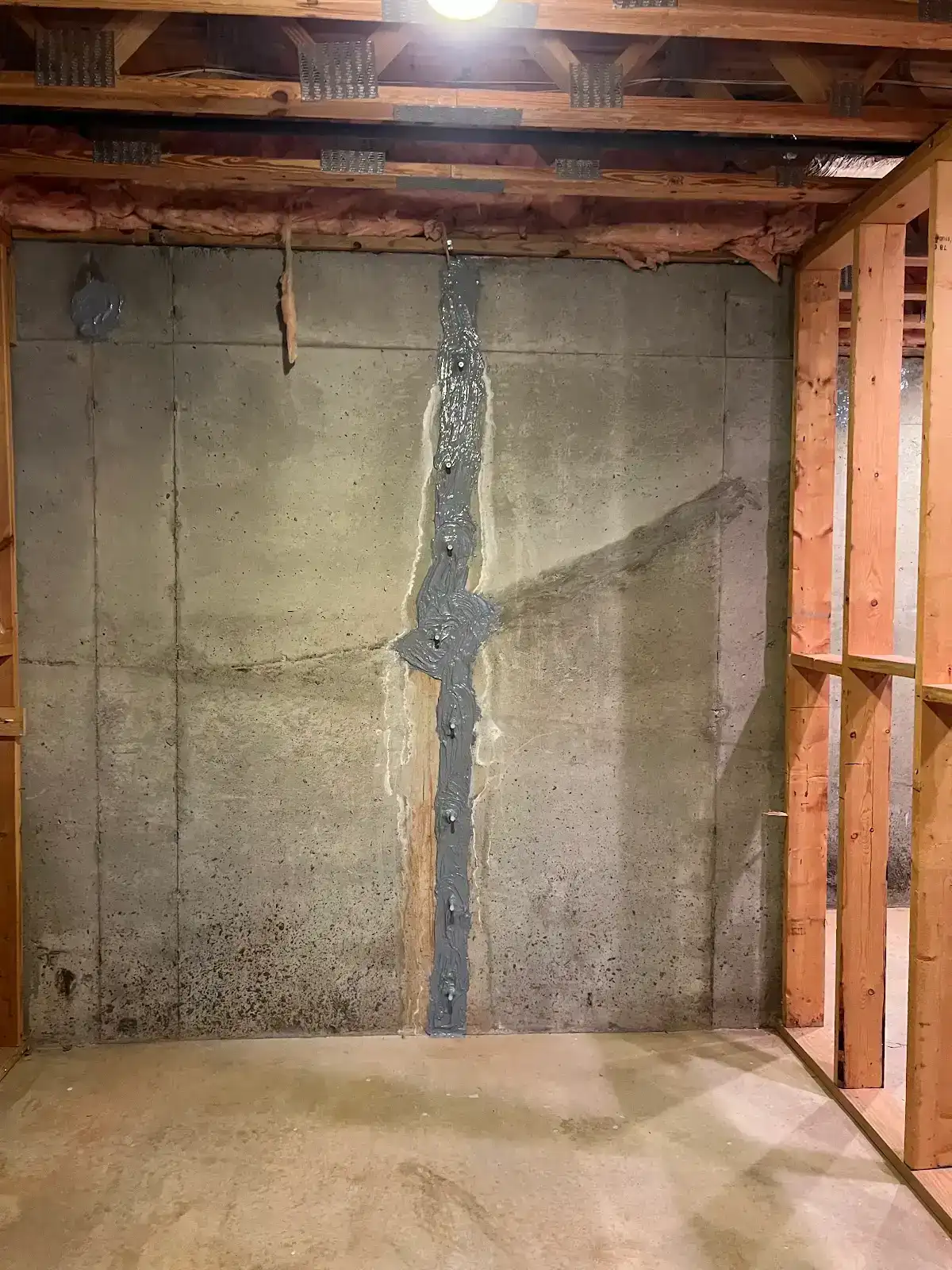 Full wall crack injection repair